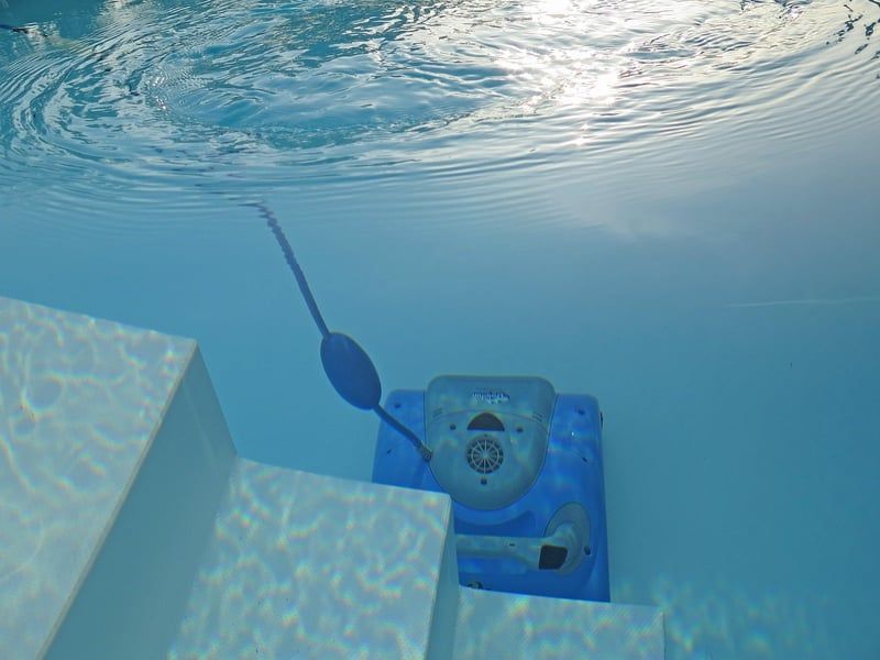Guide ultime 2026 : astuces efficaces pour le nettoyage de votre piscine hors sol